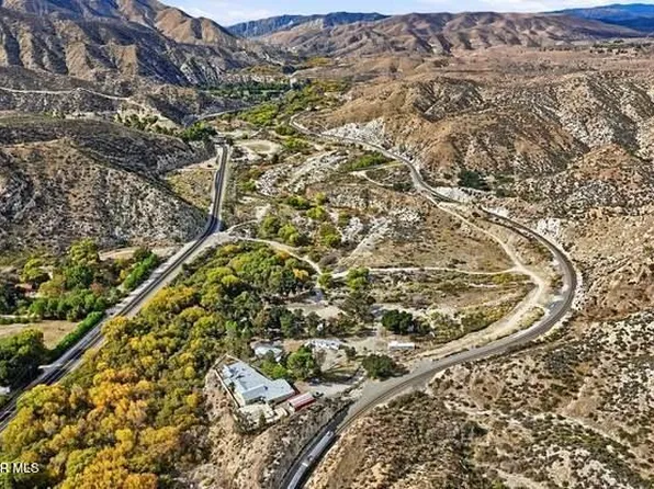 2 Soledad Canyon Rd, Acton, CA 93510