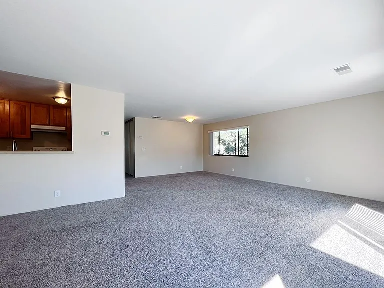 Moraga Road — Photo 17