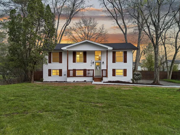 7014 S Dent Rd, Hixson, TN 37343