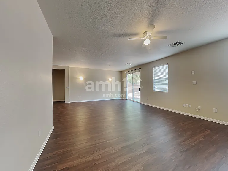 6709 Sand Swallow St — Photo 8
