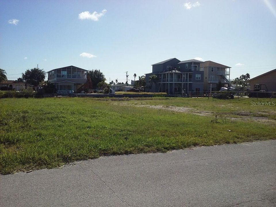 2nd image of 13738 Celida Ave