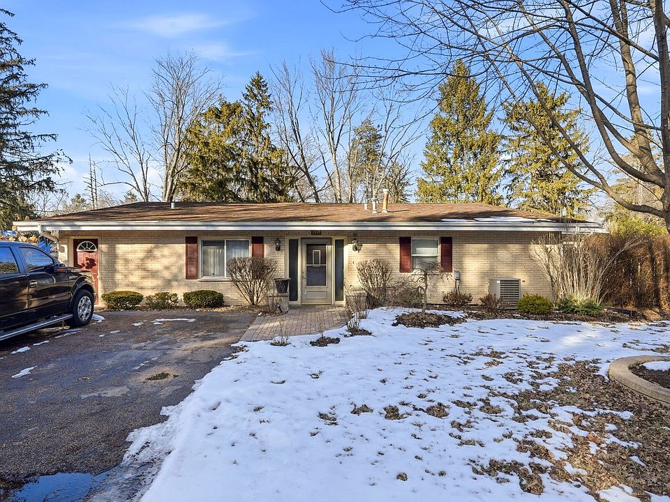 1st image of 1317 N Cedar Lake Rd