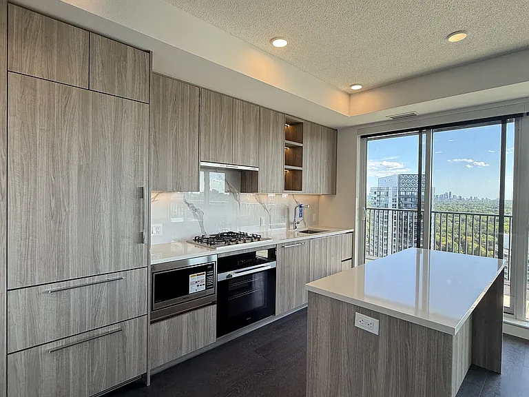 18 Esther Shiner Blvd #3202 — Photo 1
