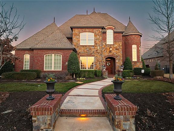 4th image of 6613 Whittier Ln