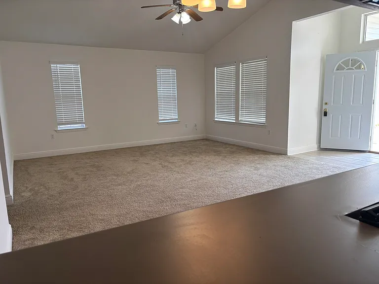 3326 Golden Rain Dr — Photo 7