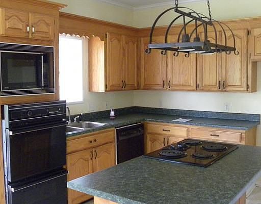 4th image of 18249 Mallard Dr