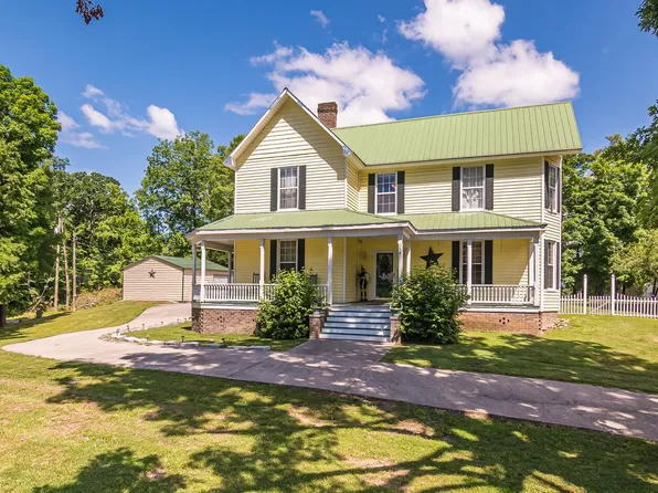358 North St, Newport, TN 37821