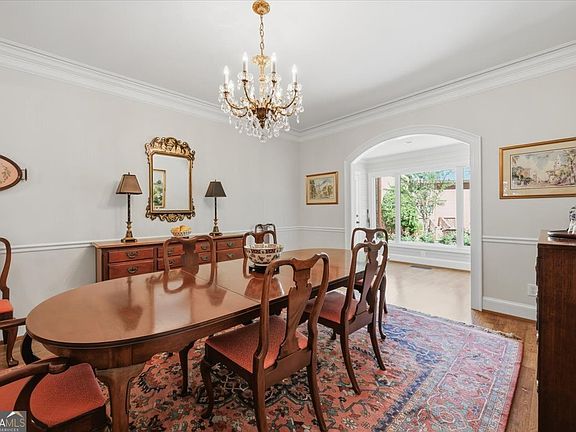 5th image of 115 Covington Pl