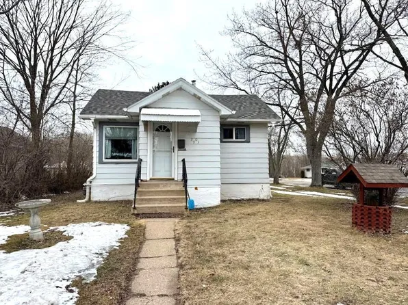 2903 4th Ave W, Hibbing, MN 55746