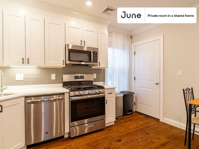 17 Kenneson Rd #D — Photo 4