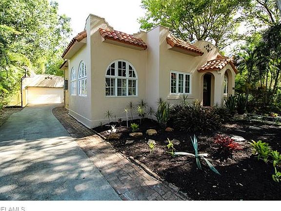 2nd image of 1353 Barcelona Ave