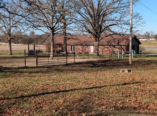 16586 Hwy Ww, Lebanon, MO 65536