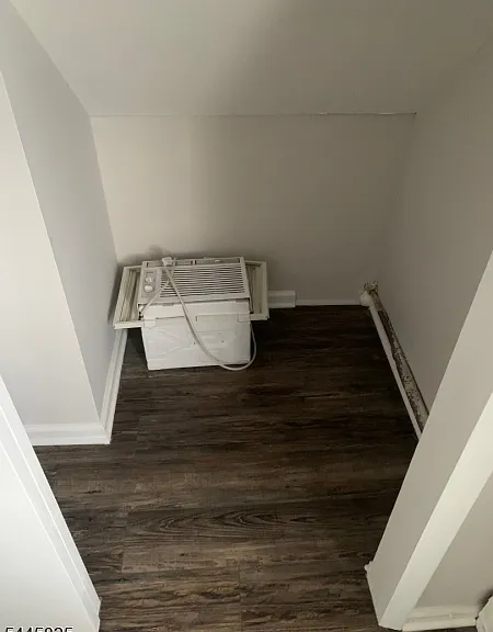233 Pine St — Photo 8
