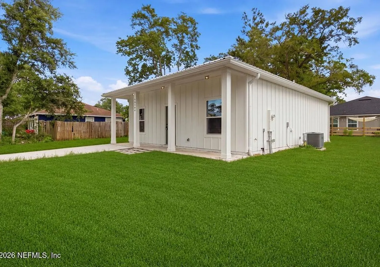New Built 3 Br 2 Ba Rental — Photo 2