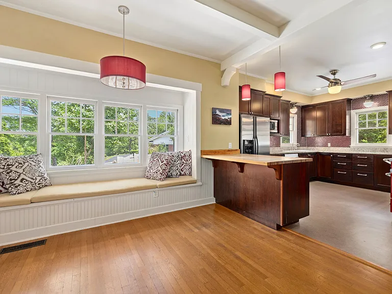 615 Prairie Creek Dr — Photo 12