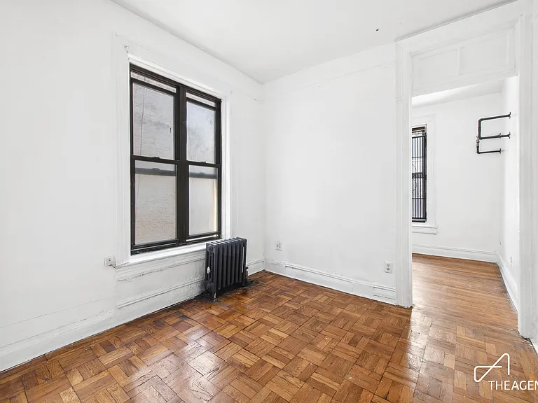 177 Thompson St #12 — Photo 4