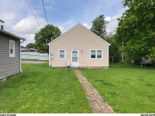 77 N Franklin St Unit B, West Jefferson, OH 43162