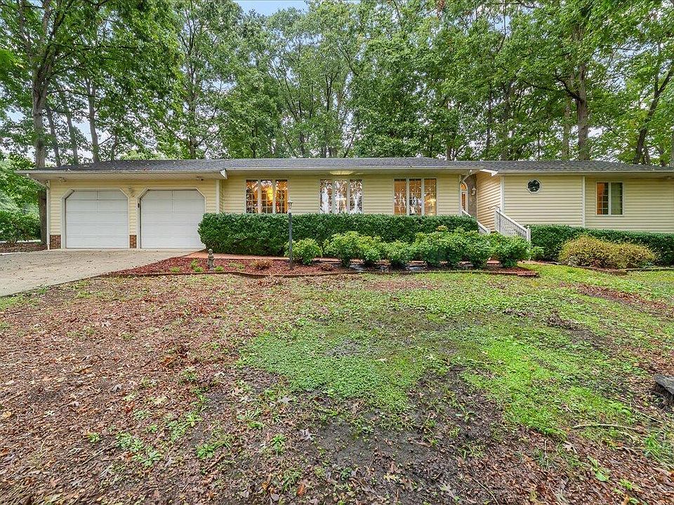 1st image of 30 Cheryl Cir