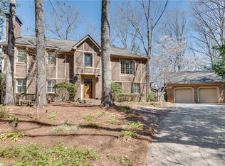 24 Ball Creek Hl, Sandy Springs, GA 30350