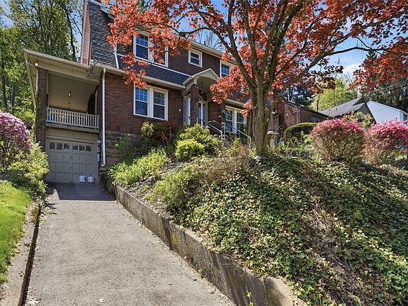 3rd image of 644 Cascade Rd