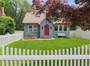 15 Orchard Rd, East Patchogue, NY 11772