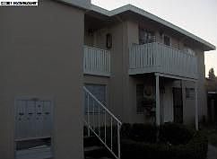 1st image of 905 Fremont Pl