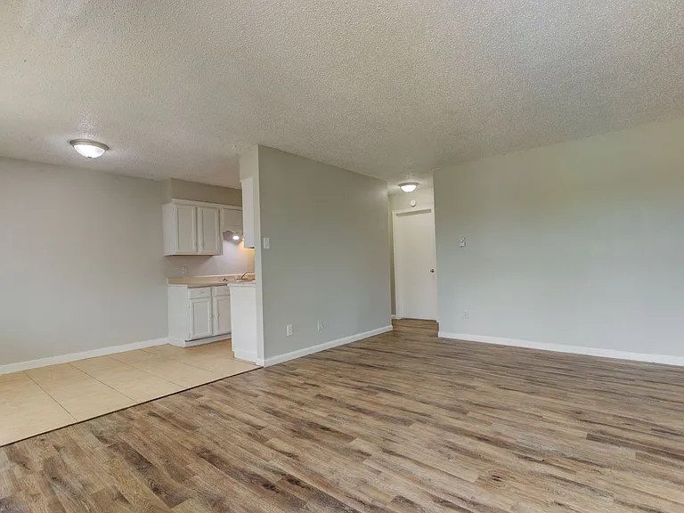 The View Apartment — Photo 7