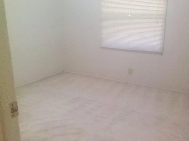 Guest bedroom #1