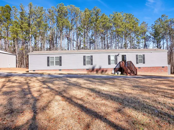 54 Windy Dr, Trenton, SC 29847