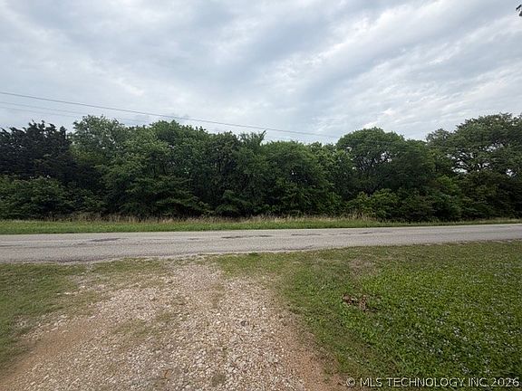 5th image of 10050 Allen Rd