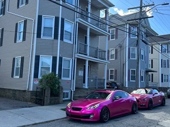 82-84 Belleville Rd, New Bedford, MA 02745