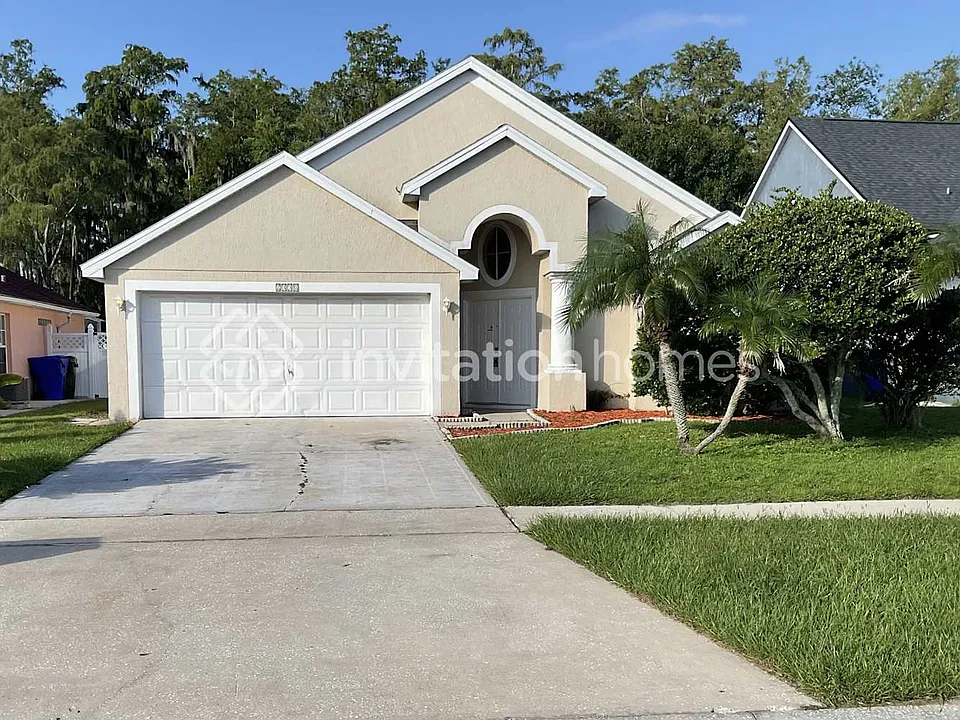 2330 Lily Pad Ln