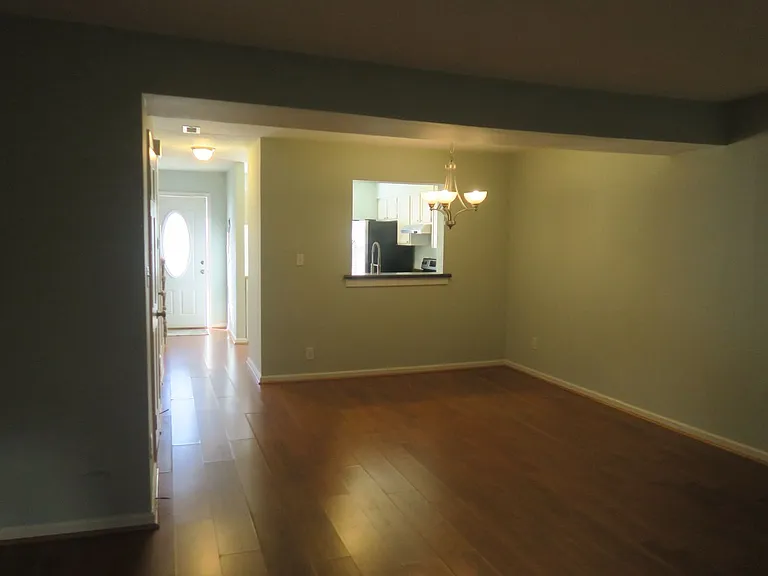 2318 Sandollar Ct — Photo 8