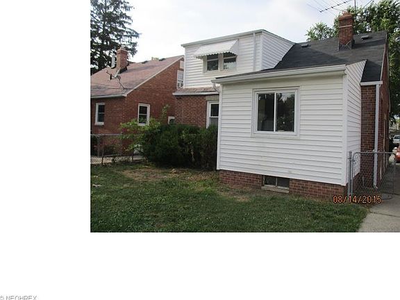 3rd image of 14213 Highlandview Ave
