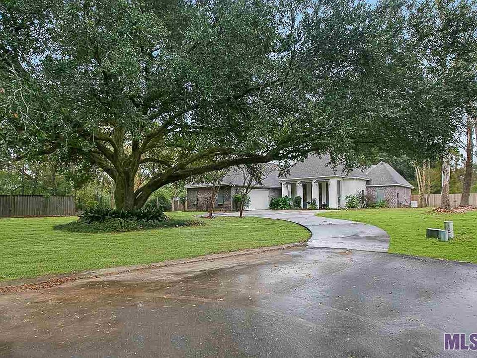 1st image of 16033 Feliciana Ave
