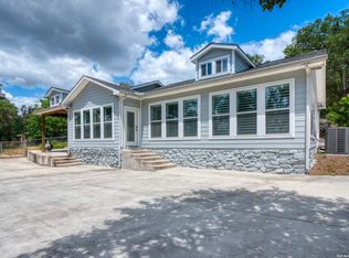 12501 PARK ROAD 37, Lakehills, TX 78063