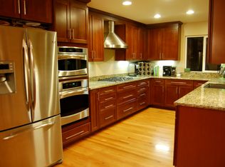 233 Knight Dr, San Rafael, CA 94901