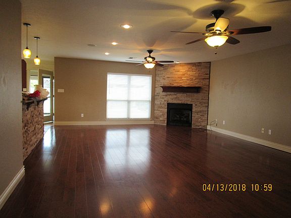 2nd image of 3708 NE Willow Way