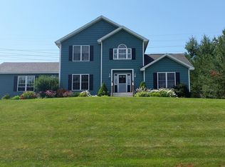 24 Juliana Dr, Pittsfield, MA 01201