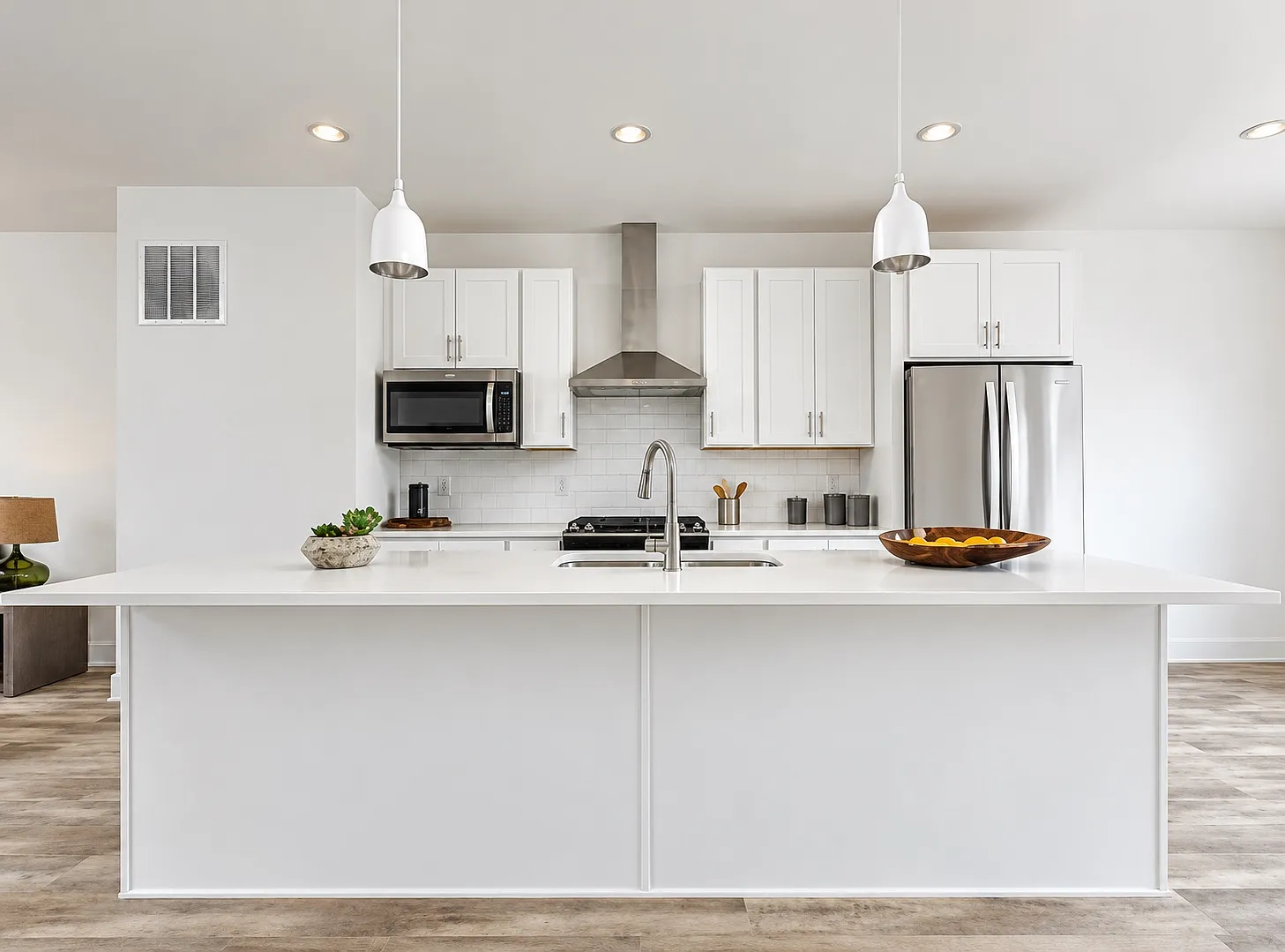 2 bed, 2.5 bath, 1715 sqft, $3,050 — Photo 1