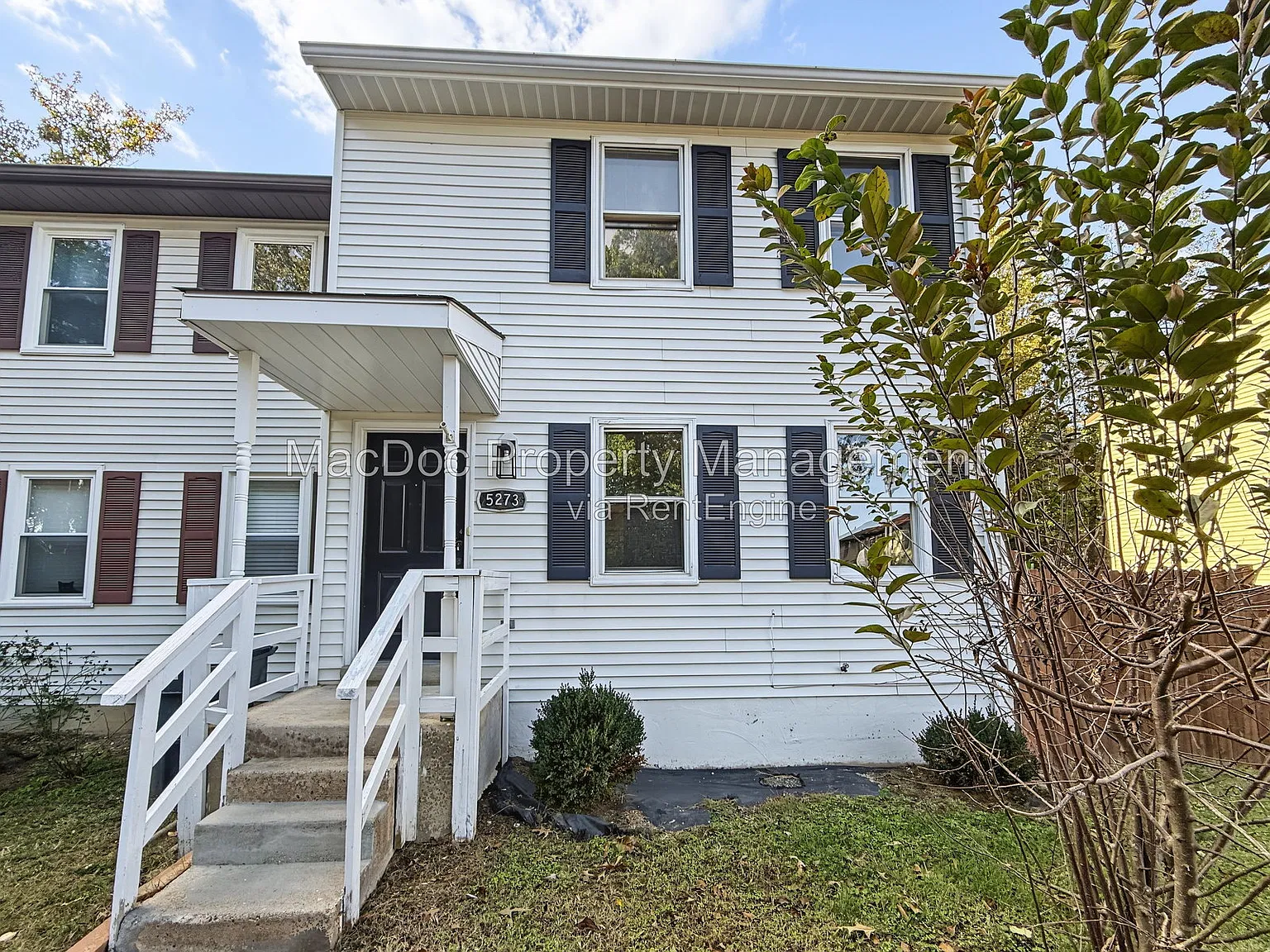 3 bed, 2.5 bath, 1620 sqft, $2,295 — Photo 1