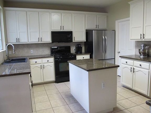 2nd image of 510 Brookstone Ct