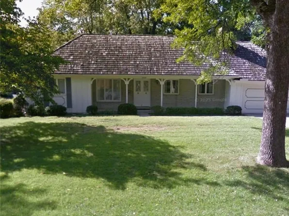 3009 W 90th St, Leawood, KS 66206