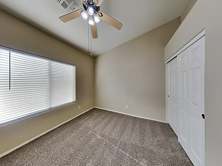 11033 W Granada Rd — Photo 8