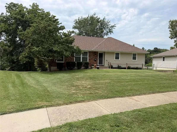 6610 N Montgall Ave, Kansas City, MO 64119