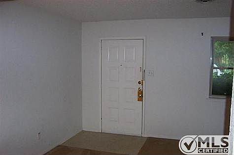 3rd image of 994 Shady Brook Dr APT A