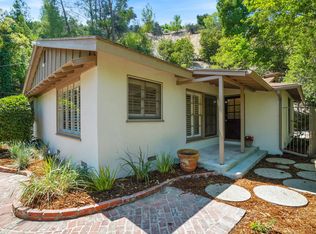 3867 Rhodes Ave, Studio City, CA 91604