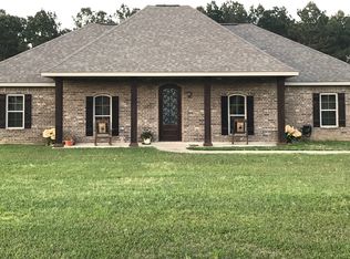 127 Eagle Point Rd, Leesville, LA 71446