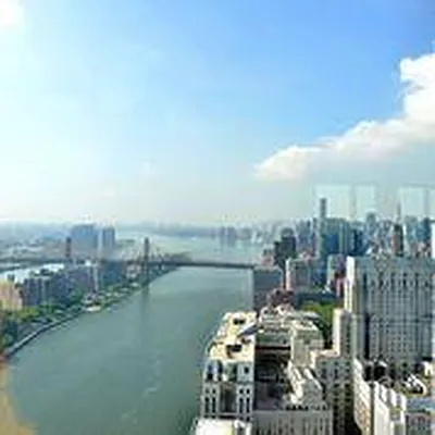 Rented by Siderow Residential Group | media 37