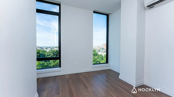 Rented by Nooklyn NYC LLC | media 37